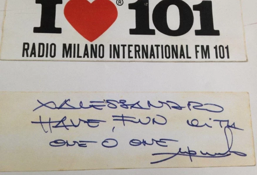 alex-piccini-adesivo-Radio-Milano-International-autografato-Leonardo-Re Cecconi DJ Leopard Discoteca Concorde 1981